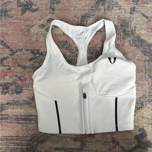 Firm Abs front zip sports bra